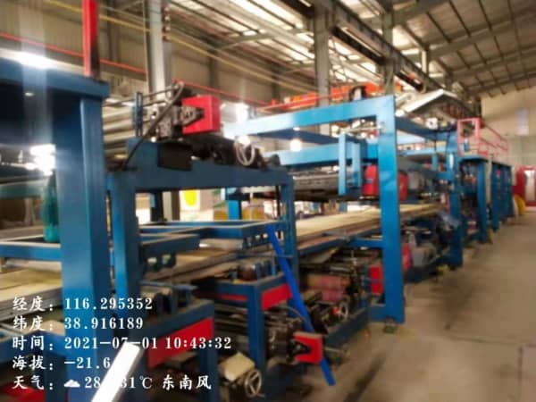 厢房墙板生产线